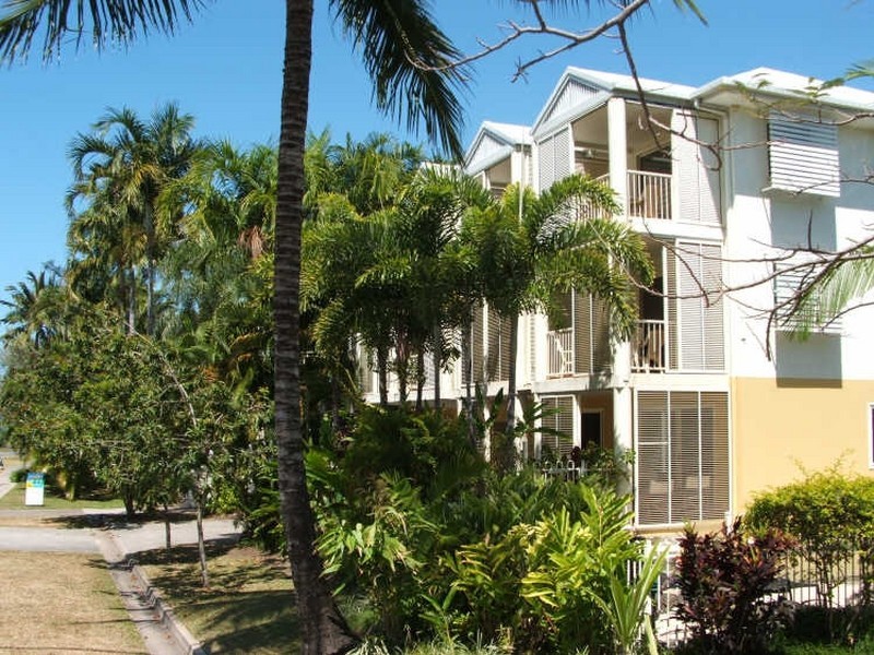 Port Douglas QLD 4877