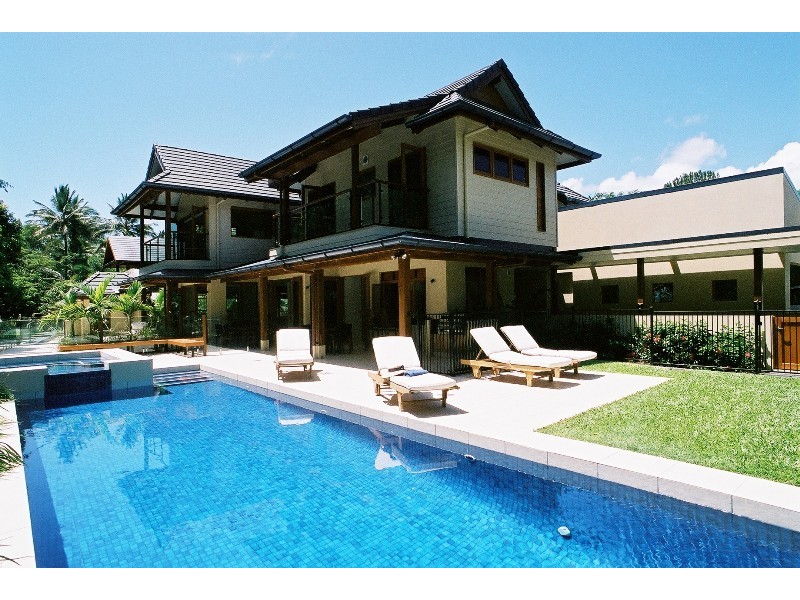 Port Douglas QLD 4877