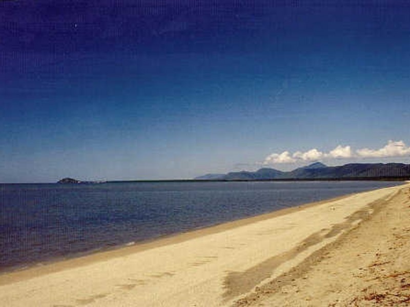 Cooya Beach QLD 4873