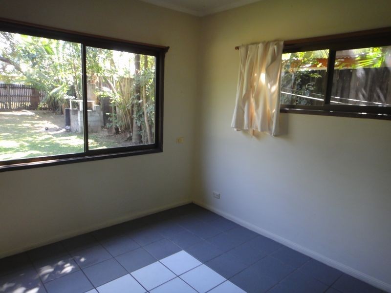 3 Poinciana Street, Cooya Beach QLD 4873