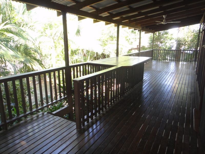 3 Poinciana Street, Cooya Beach QLD 4873