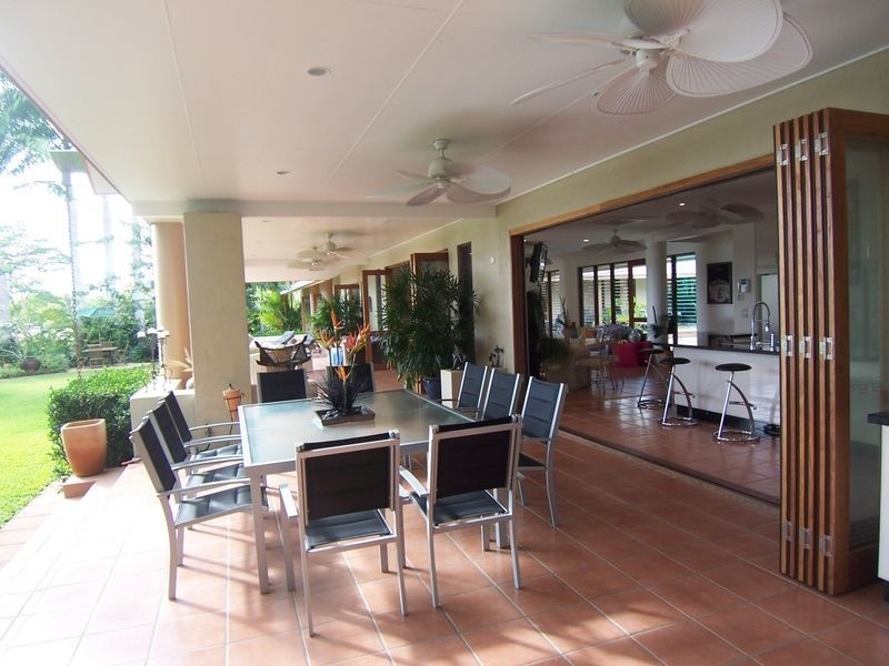 Port Douglas QLD 4877