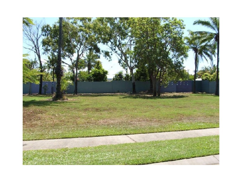 Port Douglas QLD 4877