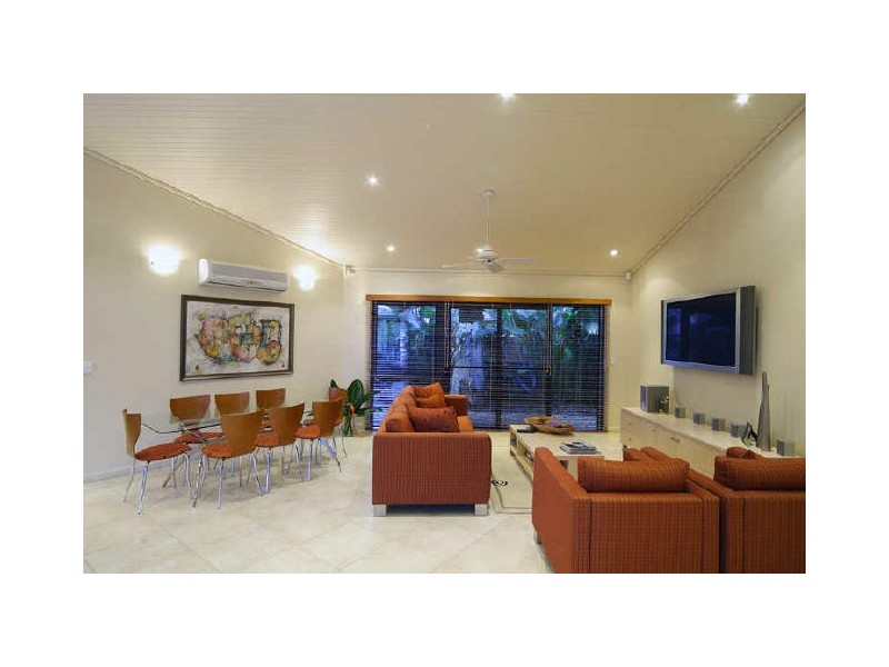 Port Douglas QLD 4877