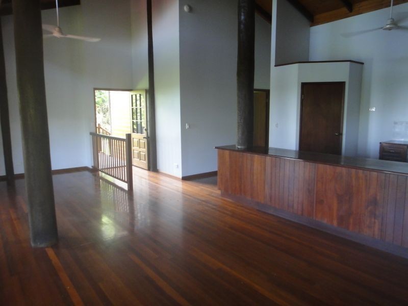 2 Ocean View Road, ‘The Ridge Es, Port Douglas QLD 4877