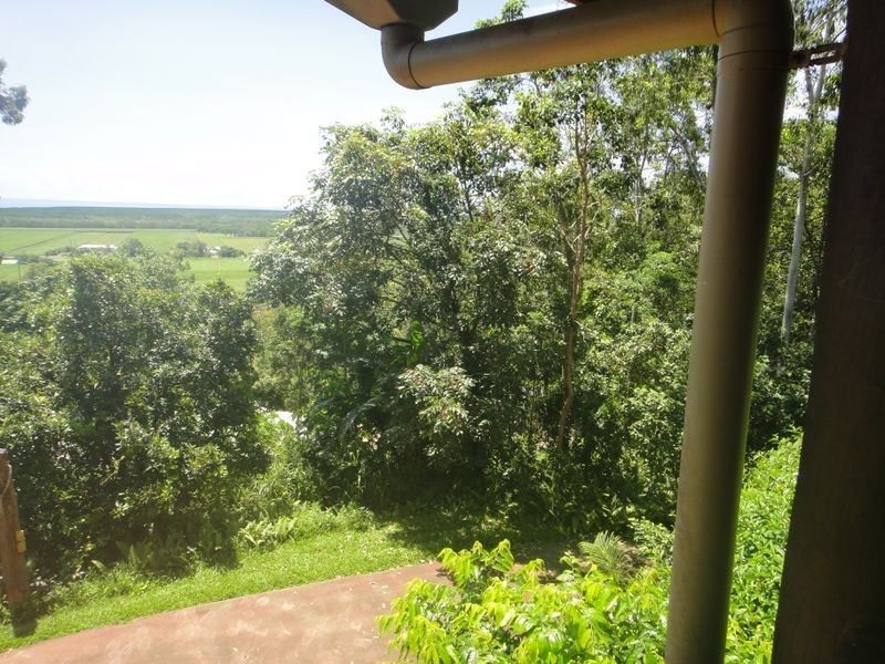 2 Ocean View Road, ‘The Ridge Es, Port Douglas QLD 4877