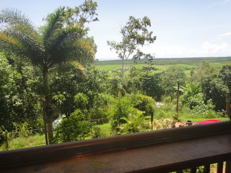 2 Ocean View Road, ‘The Ridge Es, Port Douglas QLD 4877