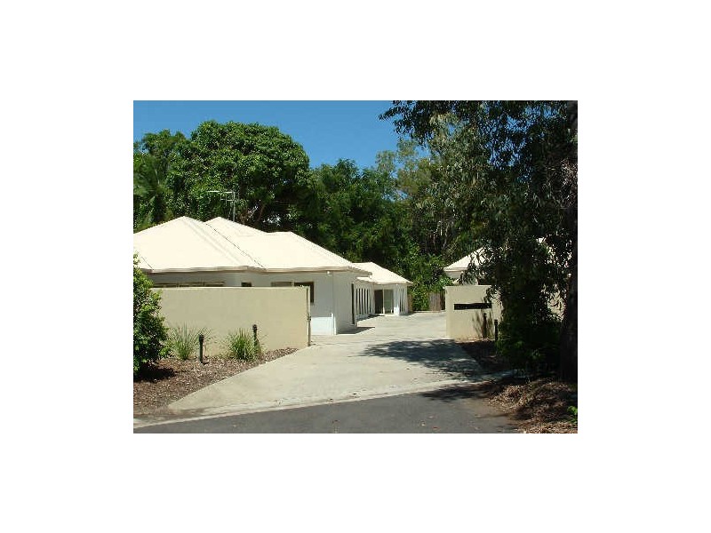 4 Milla Milla/352 Port Douglas Rd, Port Douglas QLD 4877