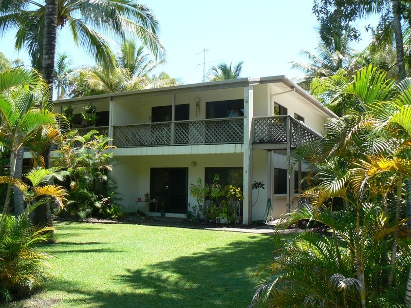 Port Douglas QLD 4877