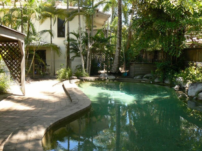 Port Douglas QLD 4877
