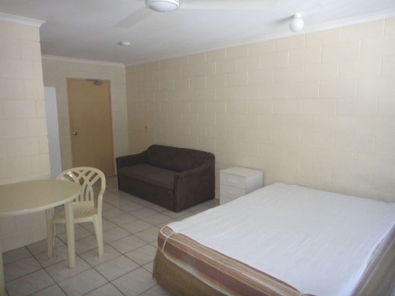 10 Triton Lodge/4 Triton Crescent, Port Douglas QLD 4877