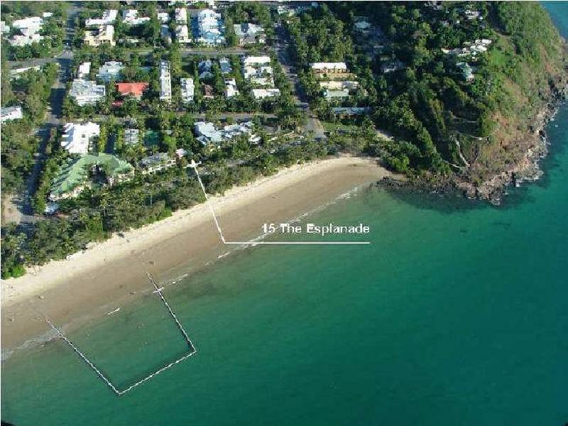 15 The Esplanade, Port Douglas QLD 4877