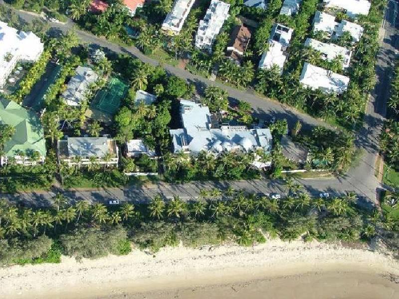 15 The Esplanade, Port Douglas QLD 4877