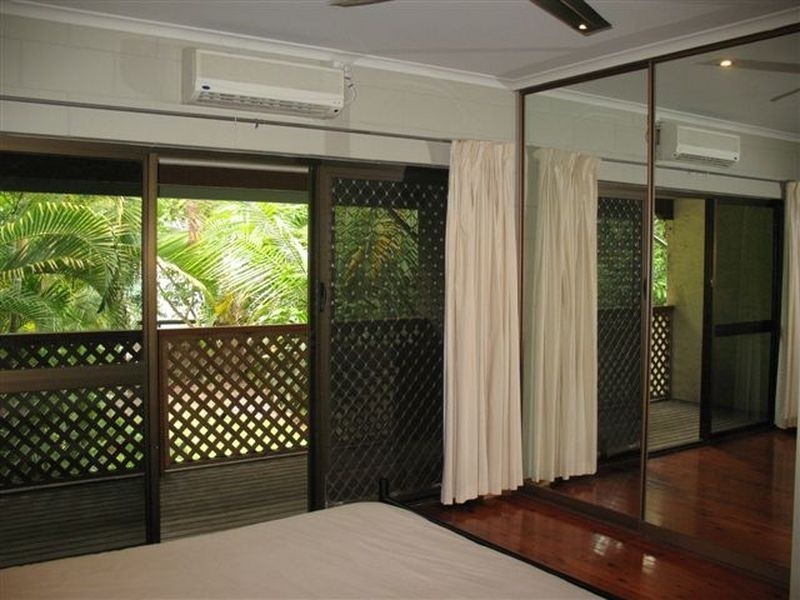 Port Douglas QLD 4877