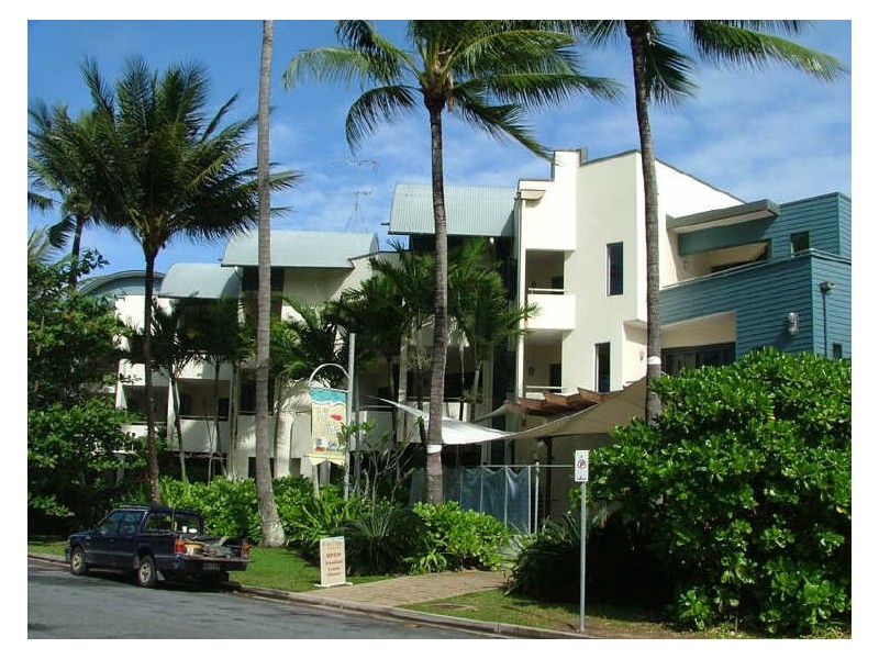 Port Douglas QLD 4877