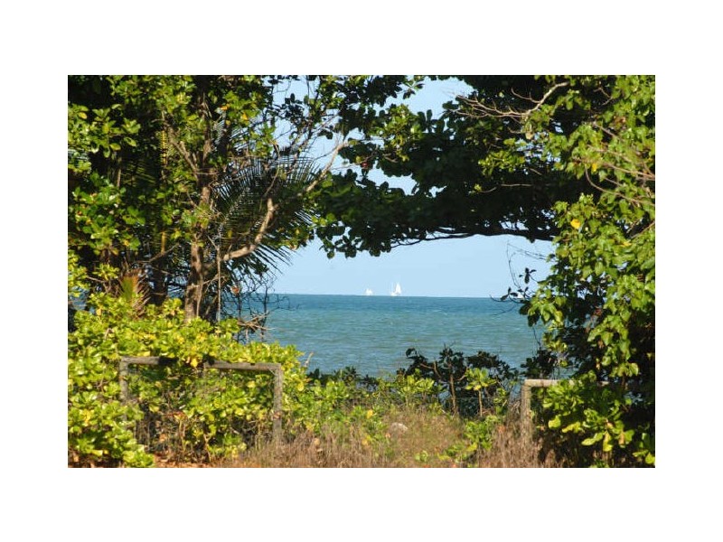 88 Marine Parade, Newell QLD 4873