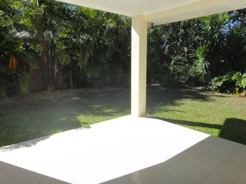 16 Corella Street, Port Douglas QLD 4877