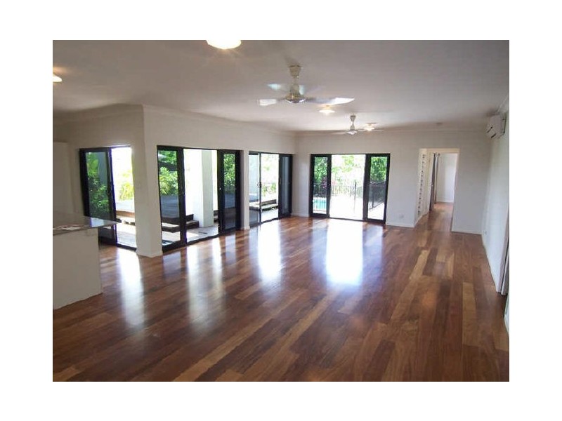 20 Sandpiper Street, Port Douglas QLD 4877