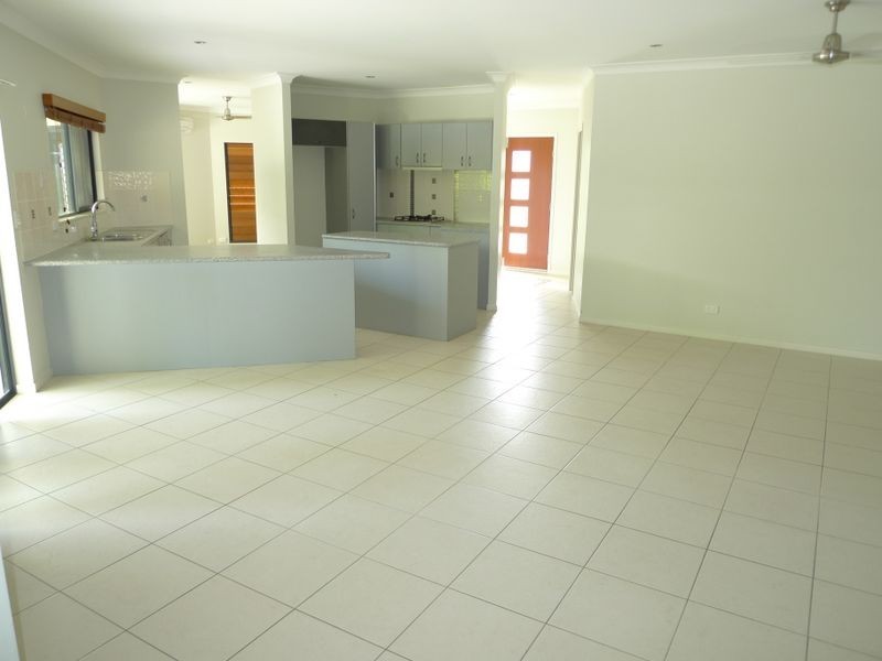 23 The Lake, Port Douglas QLD 4877