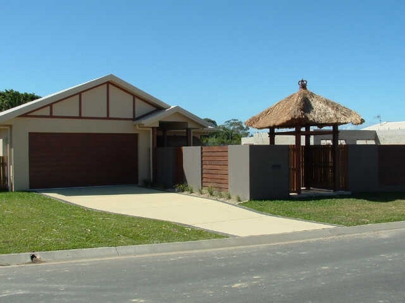 24 Shearwater Street, Port Douglas QLD 4877