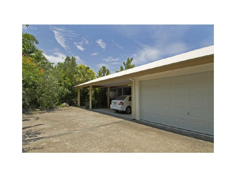 Port Douglas QLD 4877