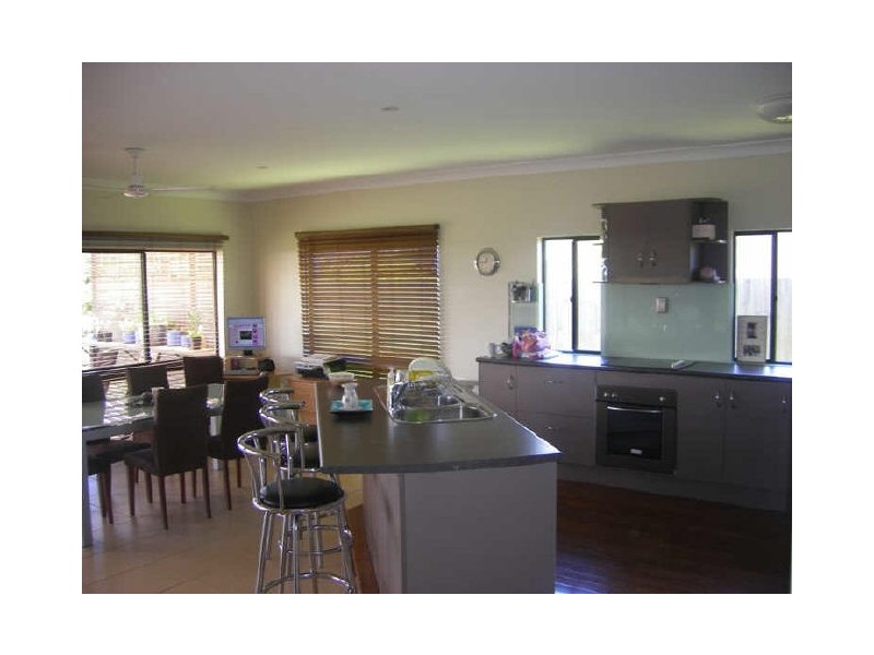 8 Sanderling Close, Port Douglas QLD 4877