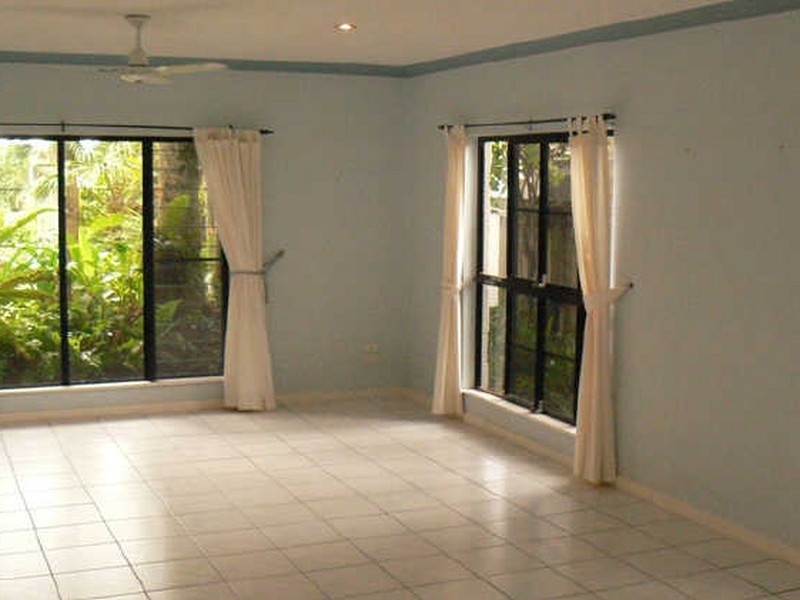 Cooya Beach QLD 4873