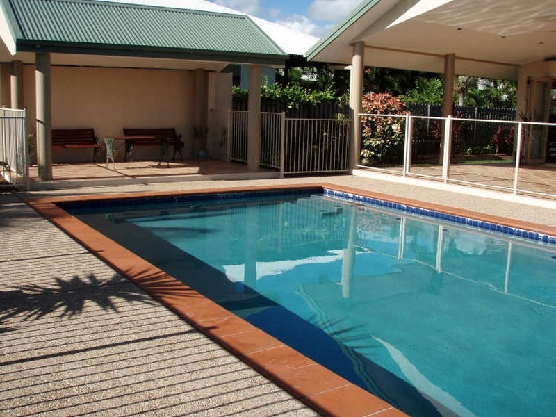 Port Douglas QLD 4877