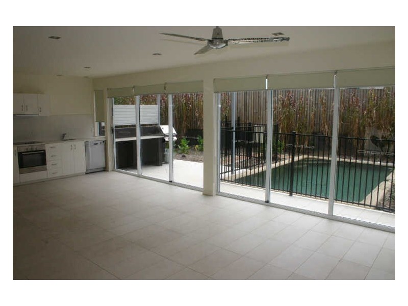 Port Douglas QLD 4877