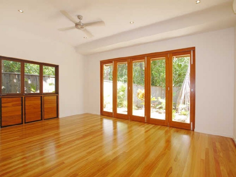 10 The Beachfront, Port Douglas QLD 4877