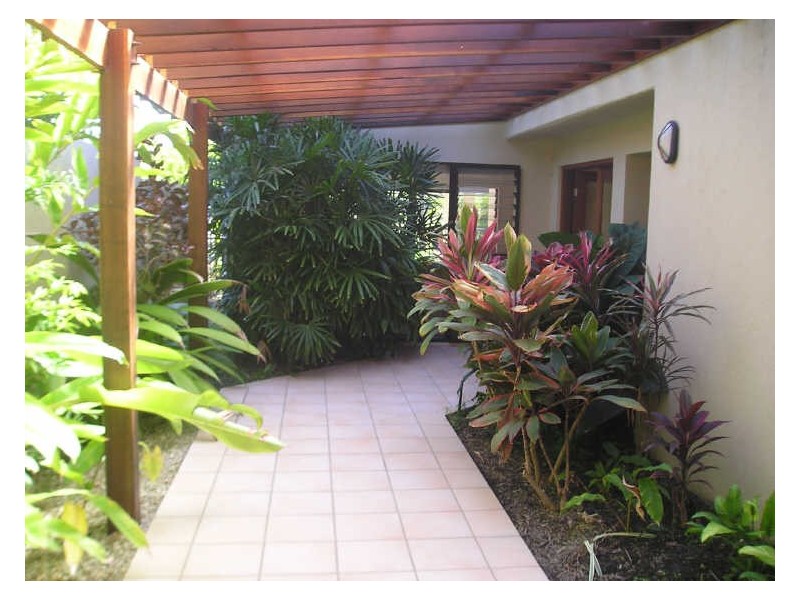 4/8 St Crispins Avenue, Thornton’s, Port Douglas QLD 4877