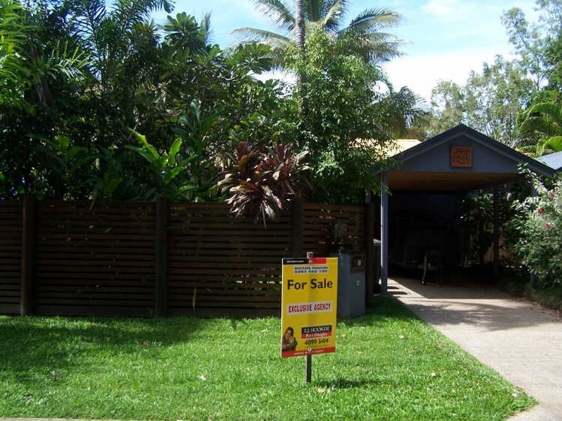 Port Douglas QLD 4877