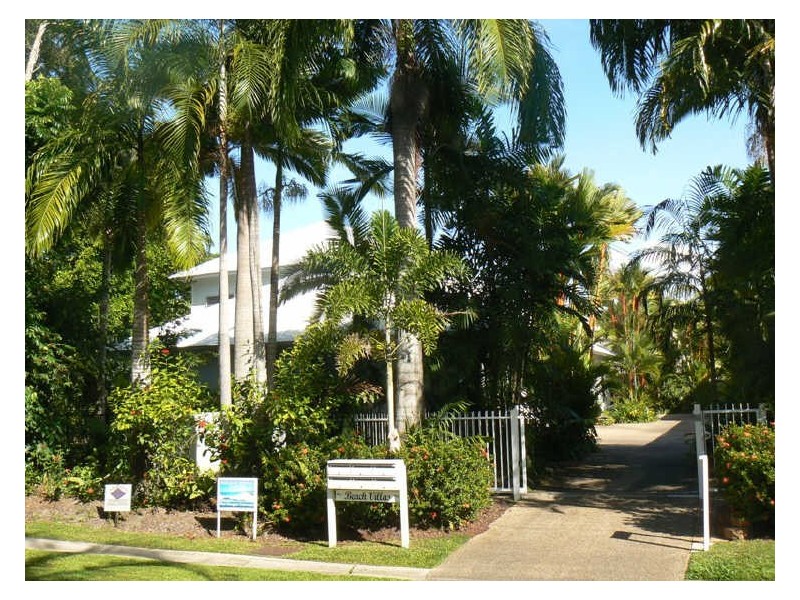 Port Douglas QLD 4877