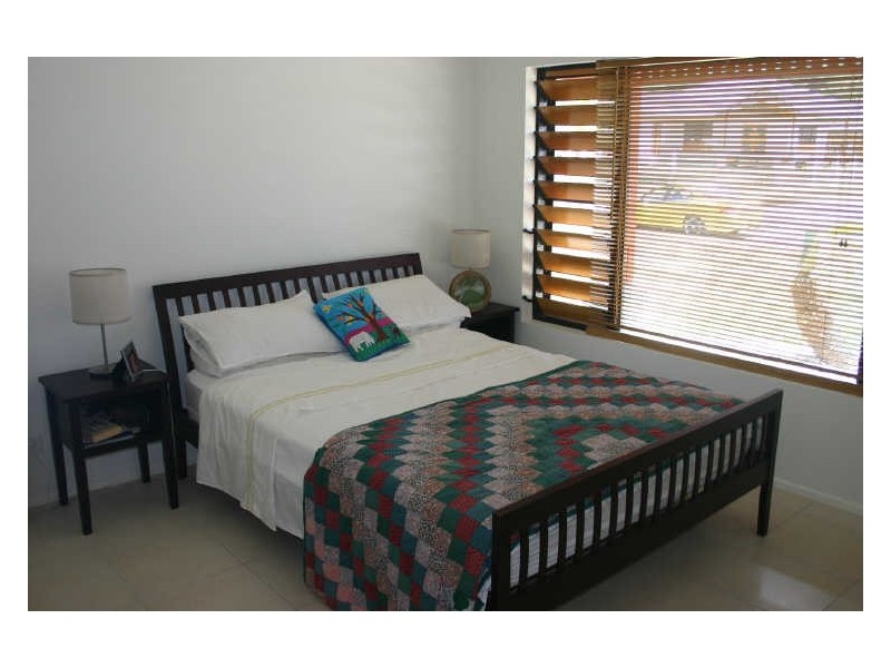 12 White Oak Avenue, Mossman QLD 4873