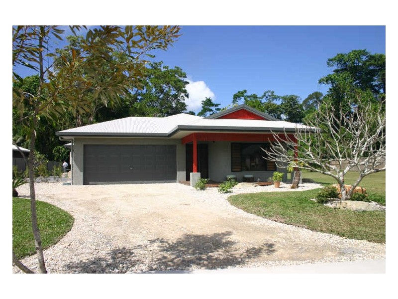 12 White Oak Avenue, Mossman QLD 4873