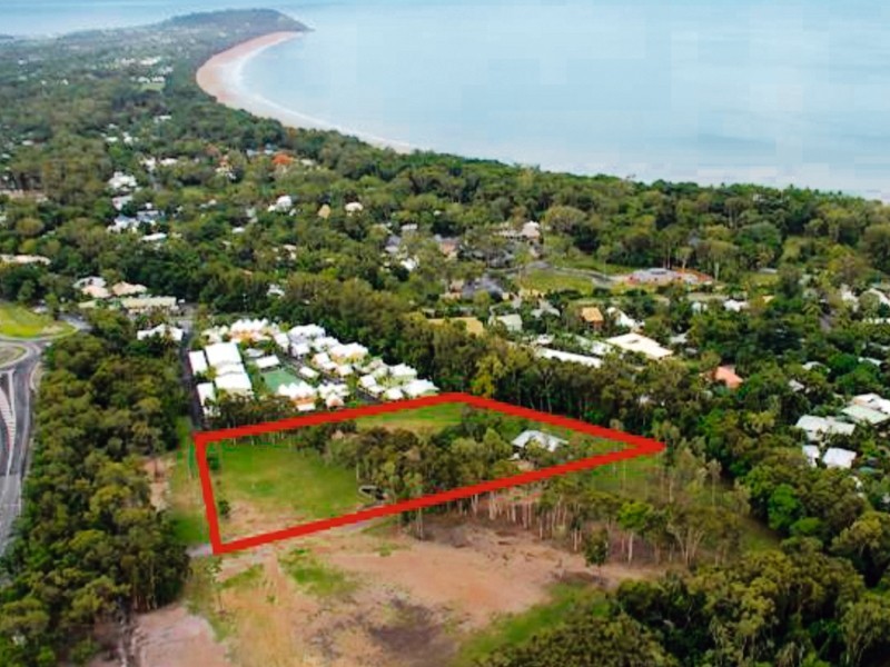 Port Douglas QLD 4877