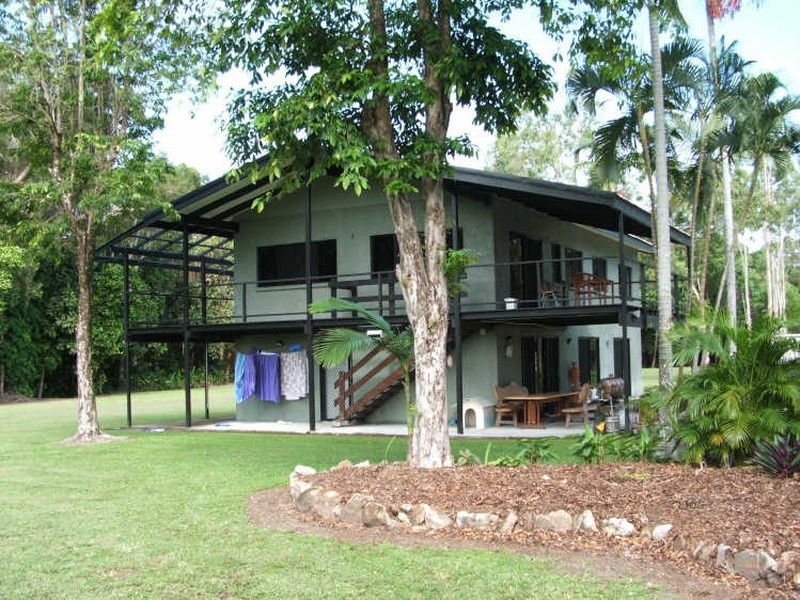 Port Douglas QLD 4877
