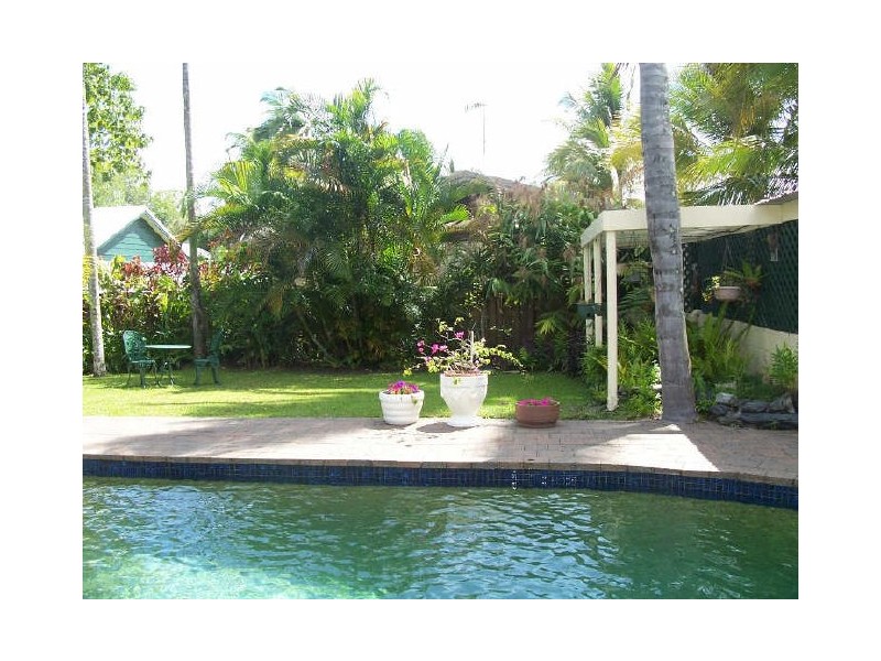 Port Douglas QLD 4877