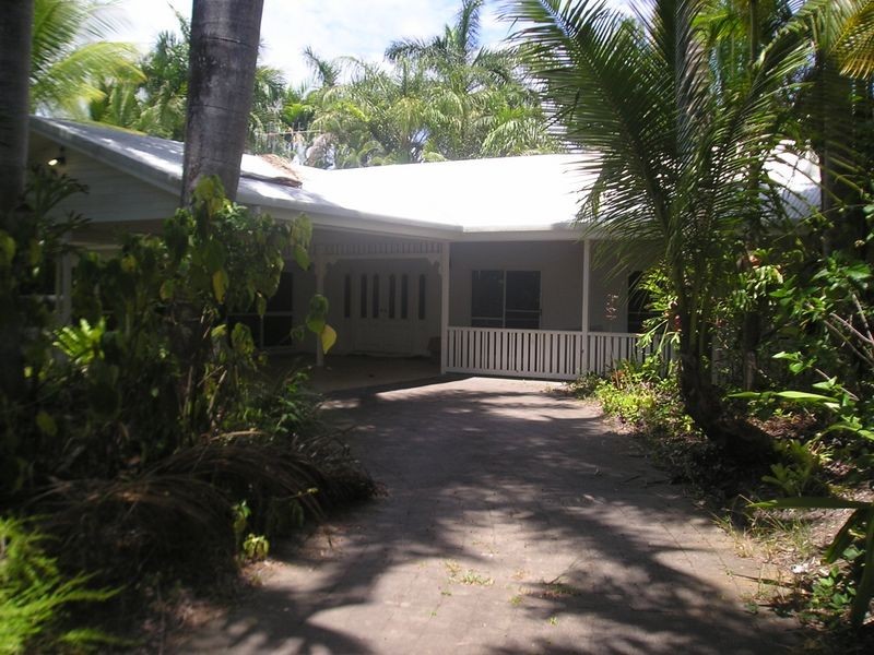 16 Endeavour Street, Port Douglas QLD 4877