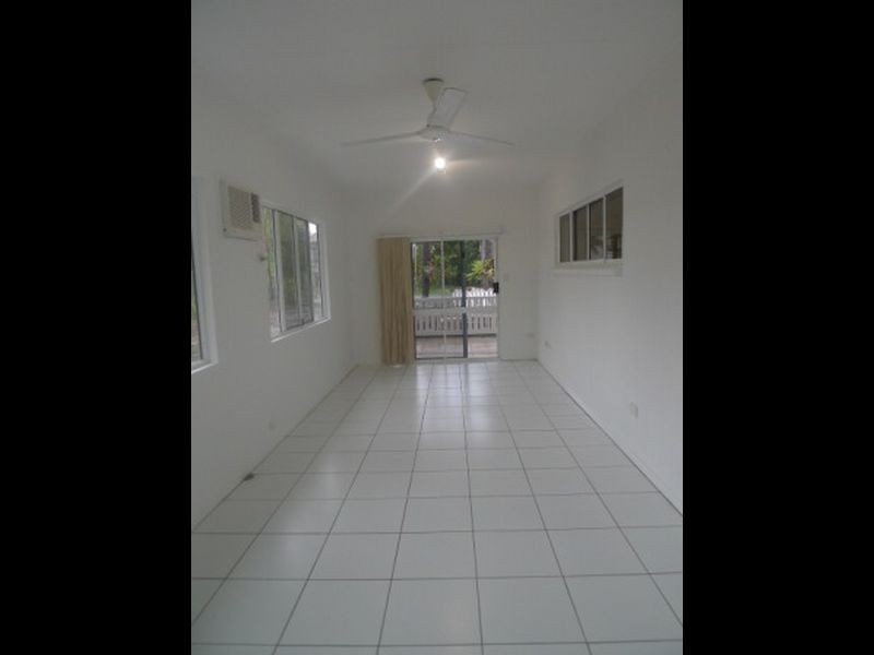 16 Endeavour Street, Port Douglas QLD 4877
