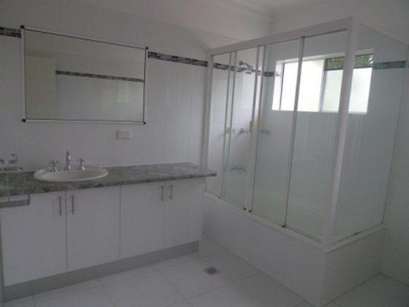 16 Endeavour Street, Port Douglas QLD 4877