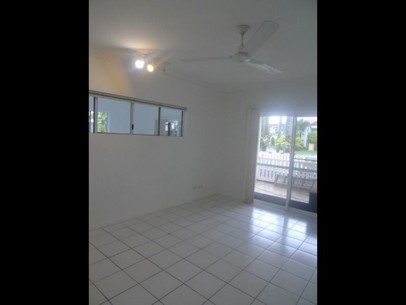 16 Endeavour Street, Port Douglas QLD 4877