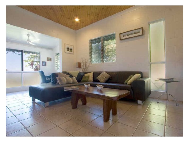 Miallo QLD 4873