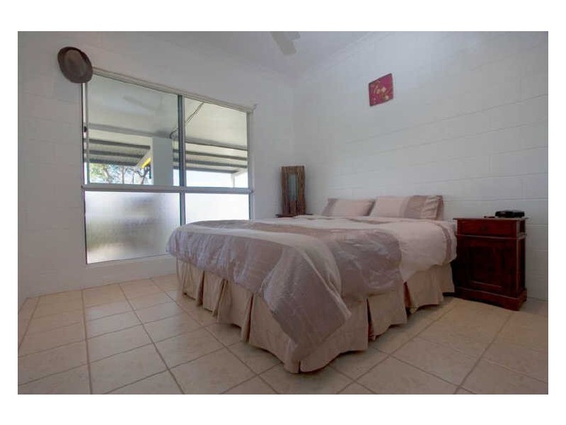 Miallo QLD 4873