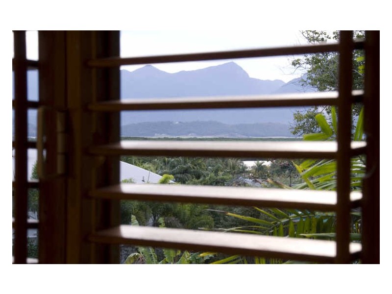 Port Douglas QLD 4877