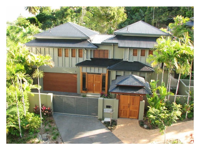 Port Douglas QLD 4877