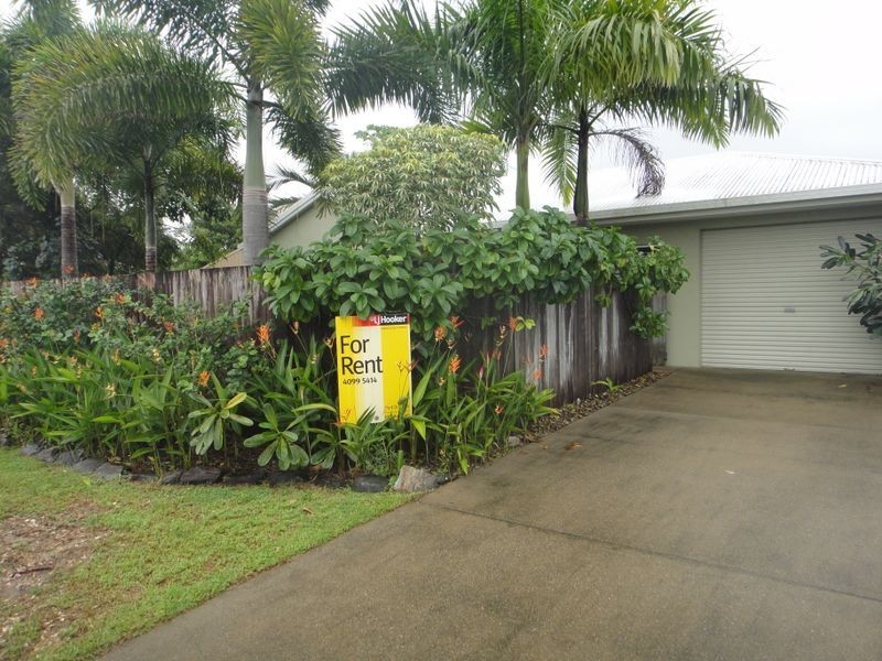 27 Allamanda Street, Cooya Beach QLD 4873