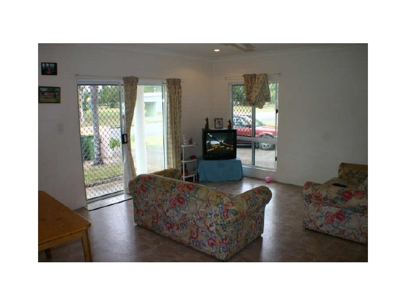 Unit 2/1 Yarun Close, Wonga Beach QLD 4873