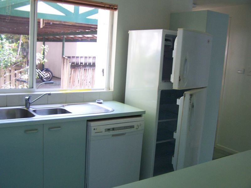 2/11 Tropic Court, Green Gables, Port Douglas QLD 4877