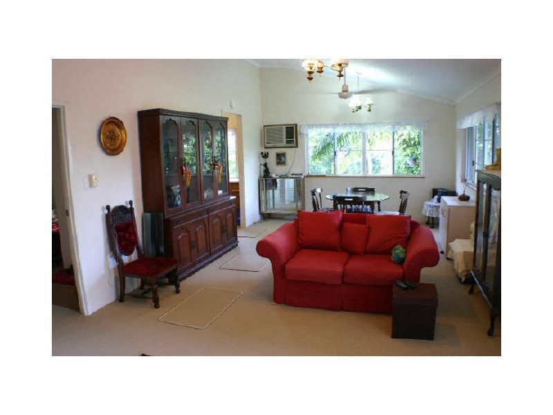 7 Coral Sea Drive, Mossman QLD 4873